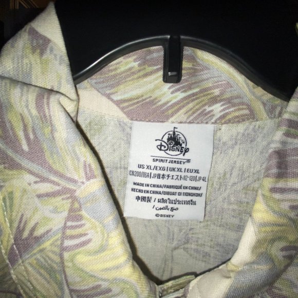 NWT Disneyland Resorts Parks Spirit Jersey L/S Jungle Print Men's… - Picture 4 of 8